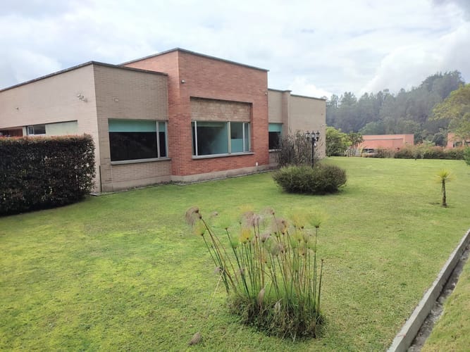 Casa de 3 alcobas en venta en Las Palmas, Envigado, 1330 m² · foto 17 de 18