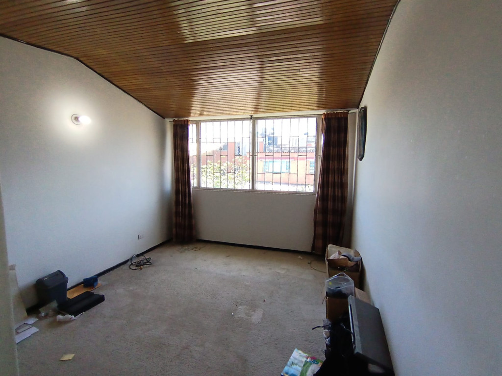 Casa en venta en Normandia, Bogotá · foto 21 de 24