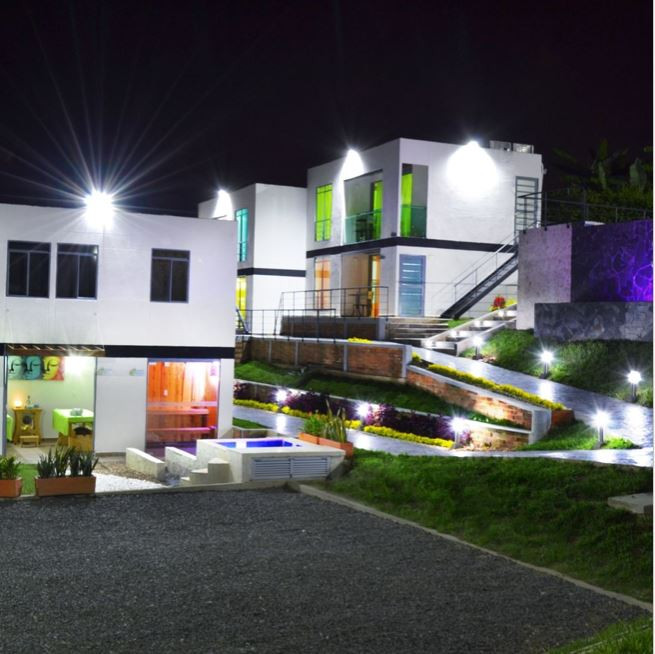 Casa en venta en Cerritos, Pereira · foto 2 de 24