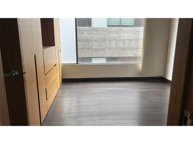 Apartaestudio en venta en Chico Norte, Bogotá, 36 m² · foto 11 de 17