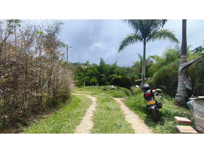 Lote en venta en La Bella, Pereira, 80 m² · foto 3 de 24