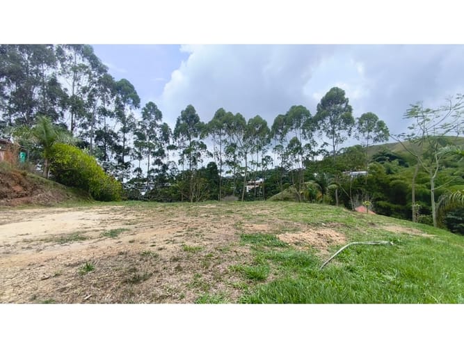 Lote en venta en La Bella, Pereira, 80 m² · foto 6 de 24
