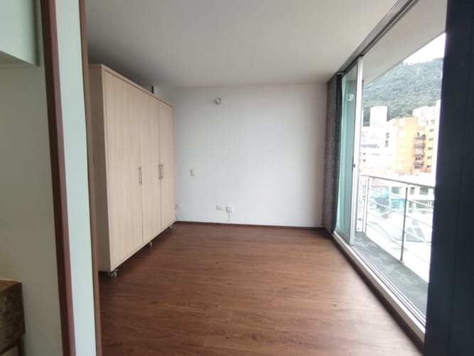 Apartaestudio en venta en Chapinero Central, Bogotá, 33 m² · foto 10 de 24