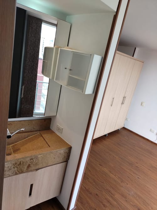 Apartaestudio en venta en Chapinero Central, Bogotá, 33 m² · foto 17 de 24