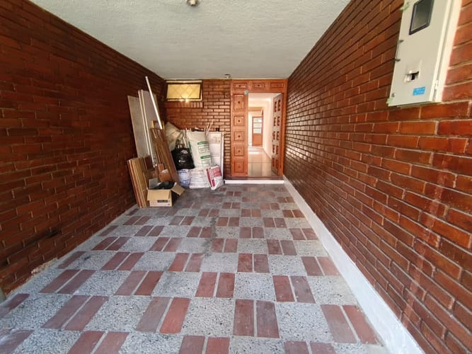 Casa de 5 alcobas en venta en Cedro Golf, Bogotá, 199 m² · foto 3 de 24