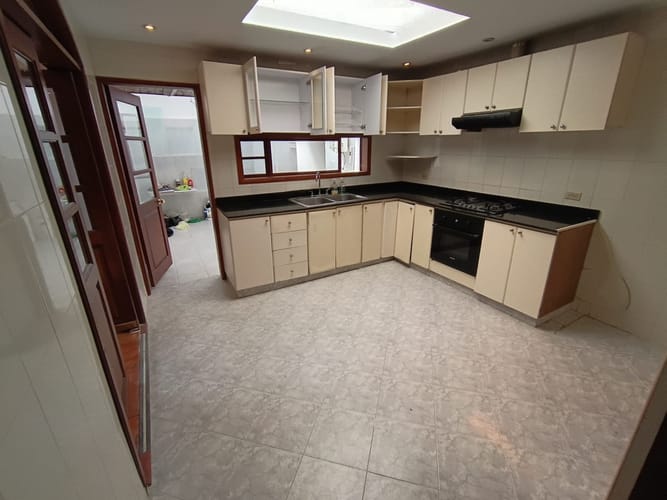 Casa de 5 alcobas en venta en Cedro Golf, Bogotá, 199 m² · foto 12 de 24