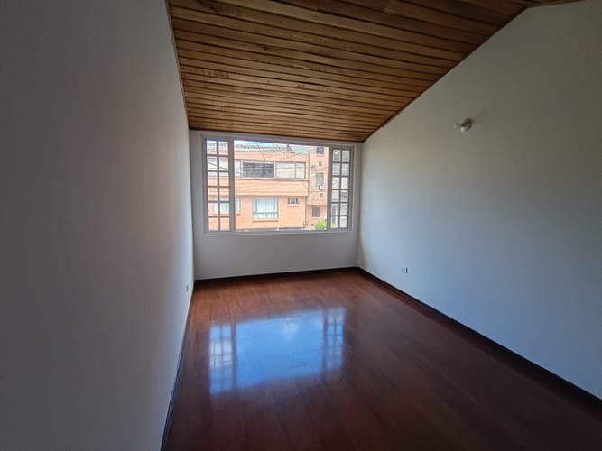 Casa de 5 alcobas en venta en Cedro Golf, Bogotá, 199 m² · foto 20 de 24
