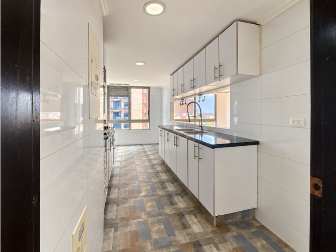 Apartamento de 3 alcobas en arriendo en Santa Rosa, Bogotá, 199 m² · foto 10 de 24