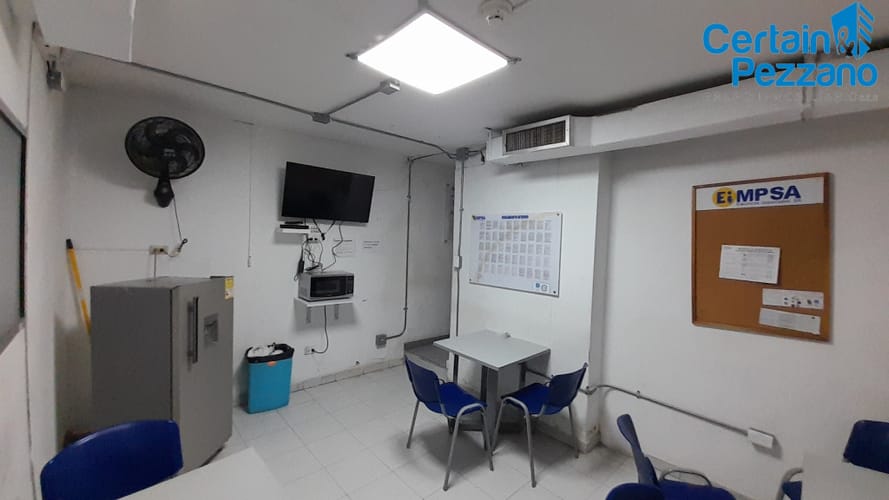 Bodega en venta en Abajo, Barranquilla, 976 m² · foto 11 de 17