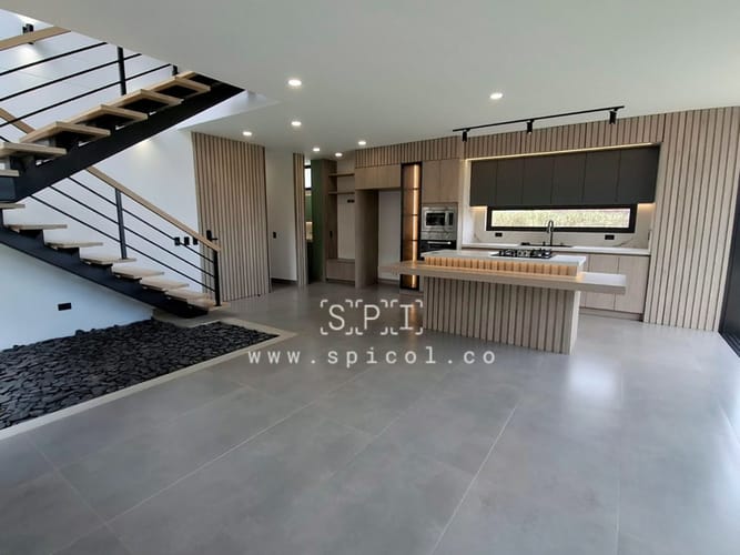 Casa de 3 alcobas en venta en Llano Grande, Rionegro, 181 m² · foto 6 de 24