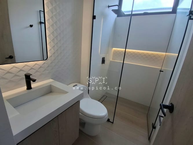 Casa de 3 alcobas en venta en Llano Grande, Rionegro, 181 m² · foto 12 de 24