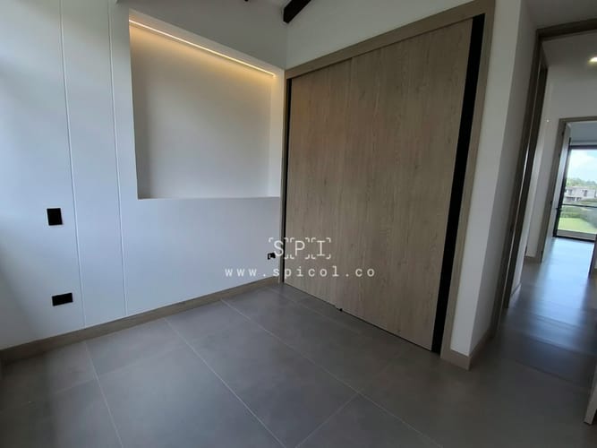 Casa de 3 alcobas en venta en Llano Grande, Rionegro, 181 m² · foto 16 de 24