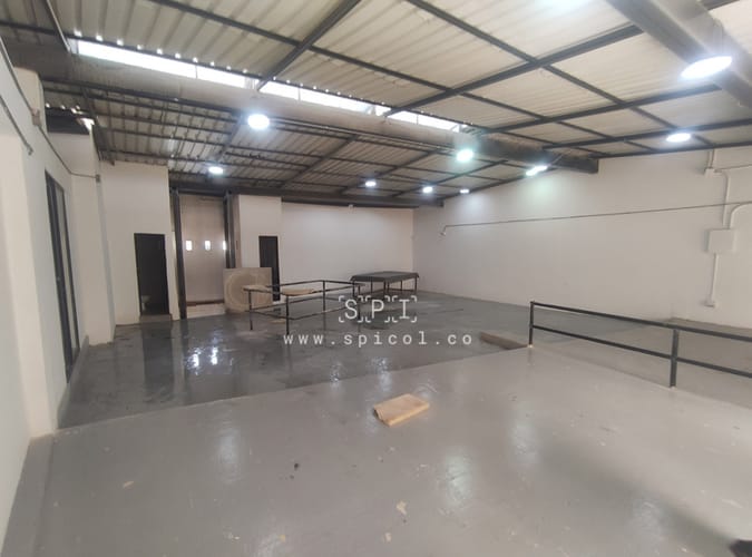 Bodega en arriendo en Santa Maria La Nueva, Itagüí, 550 m² · foto 17 de 19
