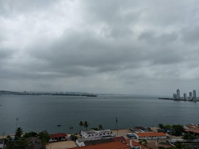 Oficina en arriendo en Bocagrande, Cartagena, 86 m² · foto 7 de 8