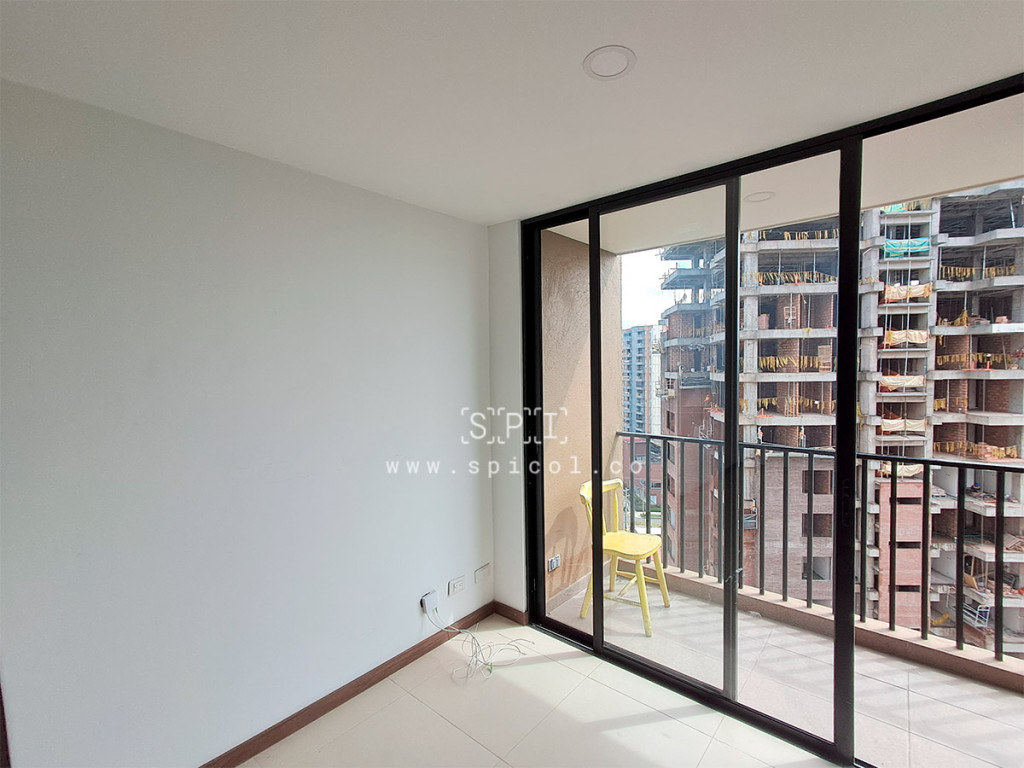 Apartamento en arriendo en Centro, Rionegro · foto 3 de 10