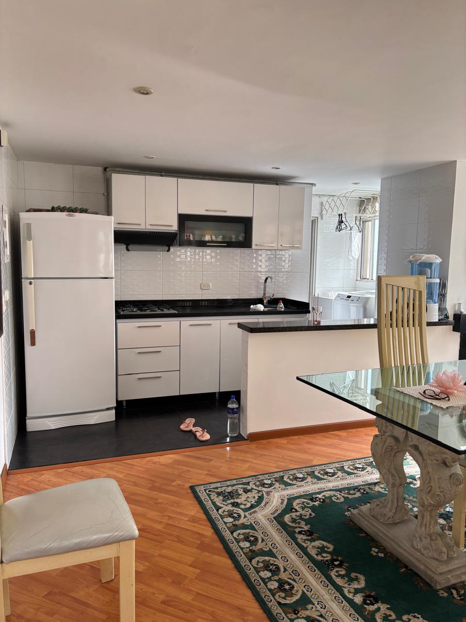 Apartamento en venta en Alhambra, Bogotá · foto 2 de 16