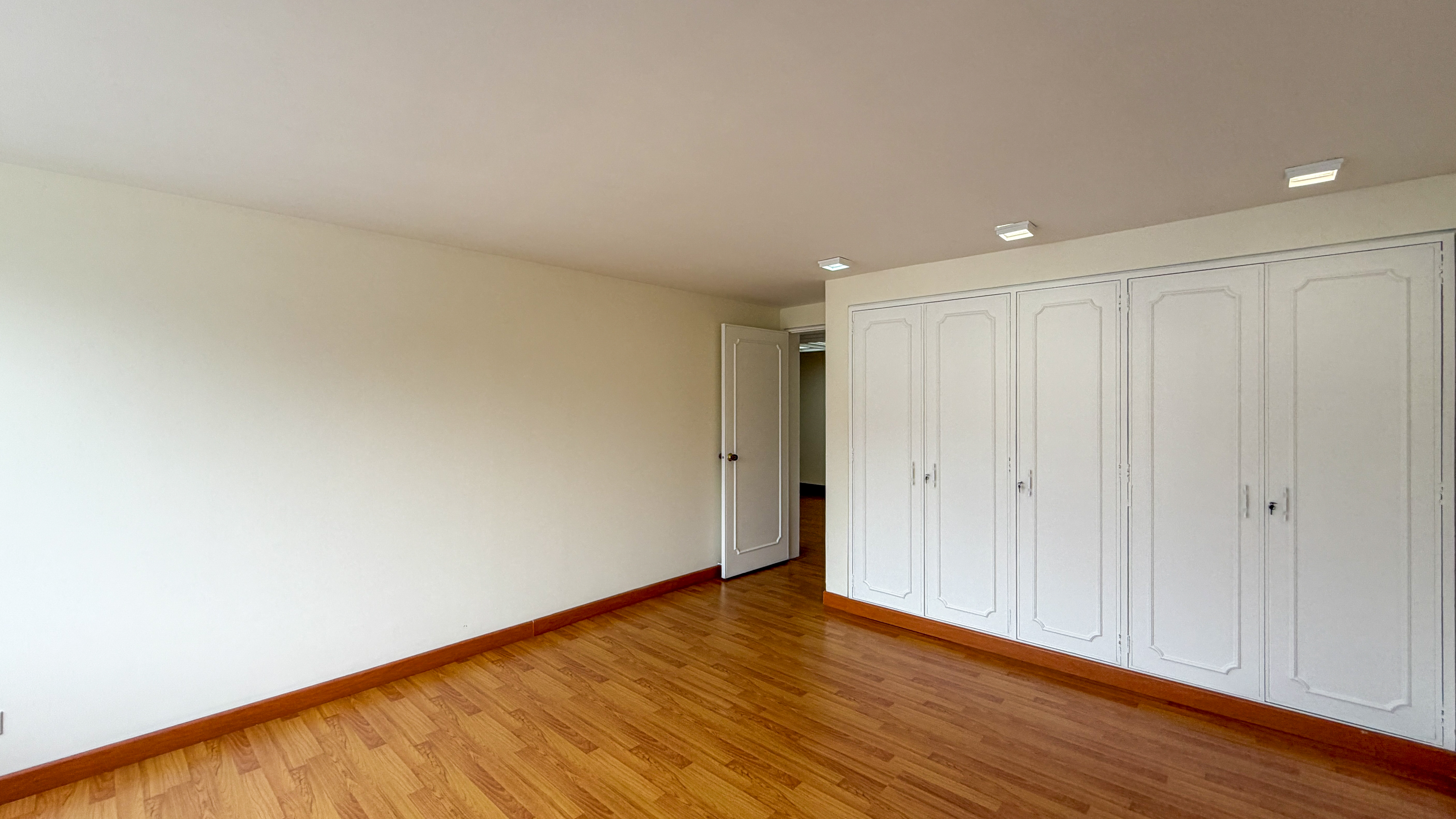 Apartamento en venta en Santa Barbara, Bogotá · foto 12 de 19