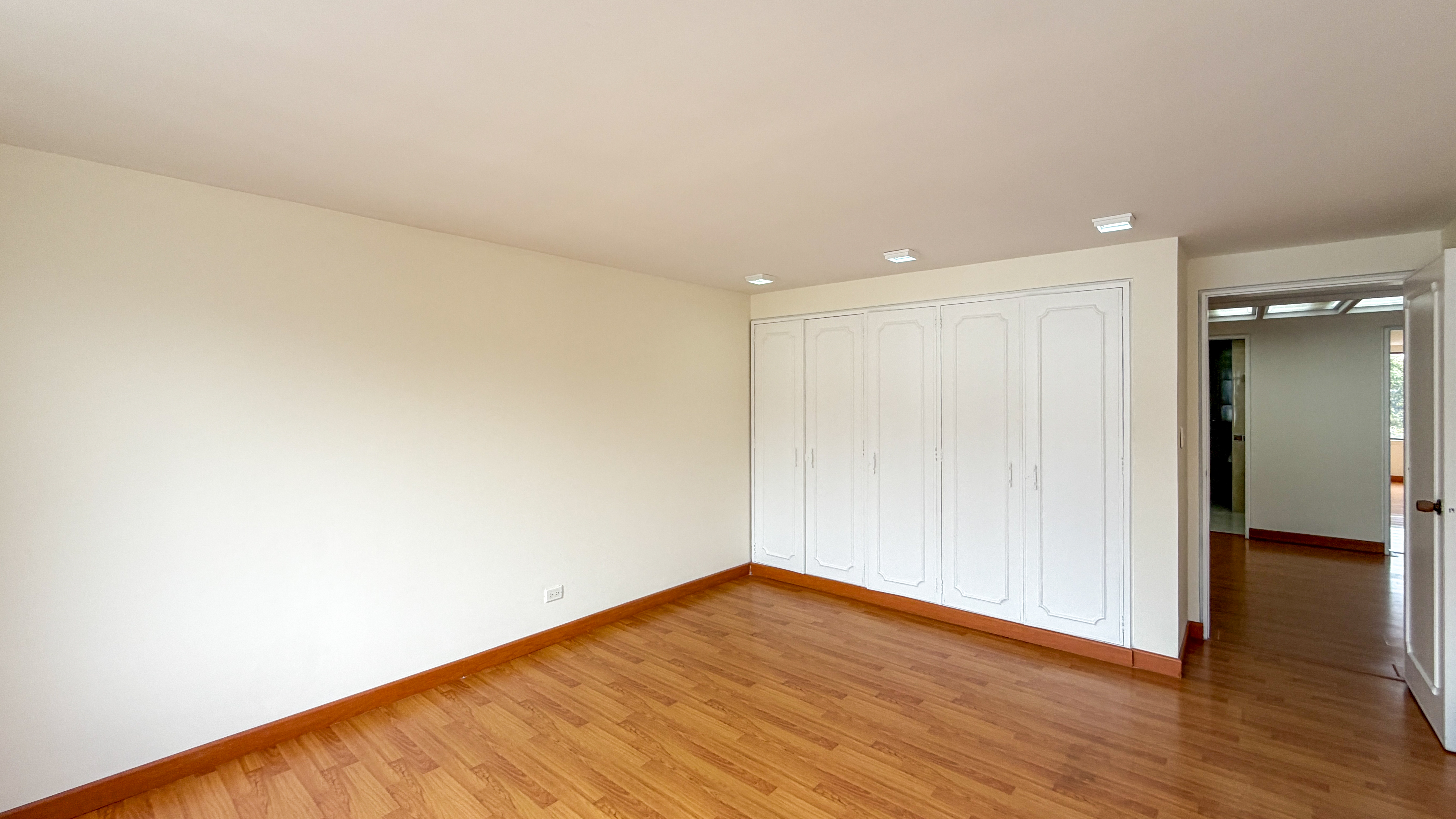 Apartamento en venta en Santa Barbara, Bogotá · foto 17 de 19