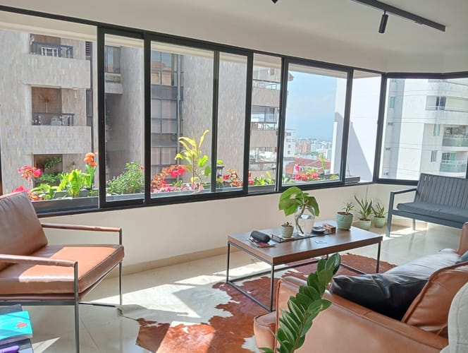 Apartamento de 4 alcobas en venta en Cabecera Del Llano, Bucaramanga, 155 m² · foto 3 de 12