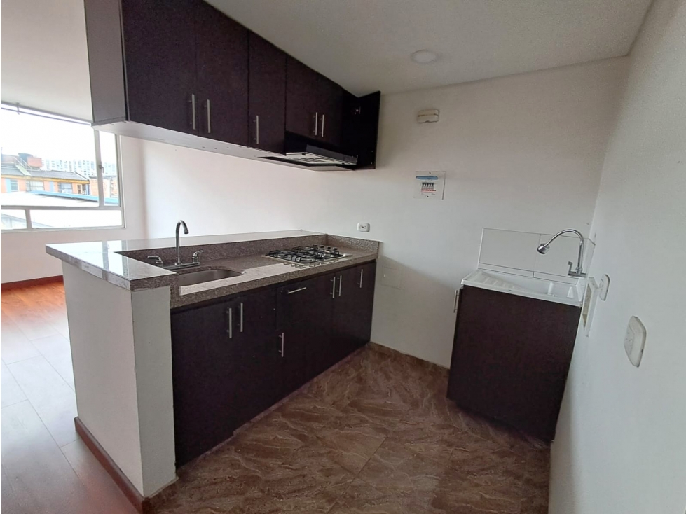 Apartamento en venta en Fontibon, Bogotá · foto 2 de 12