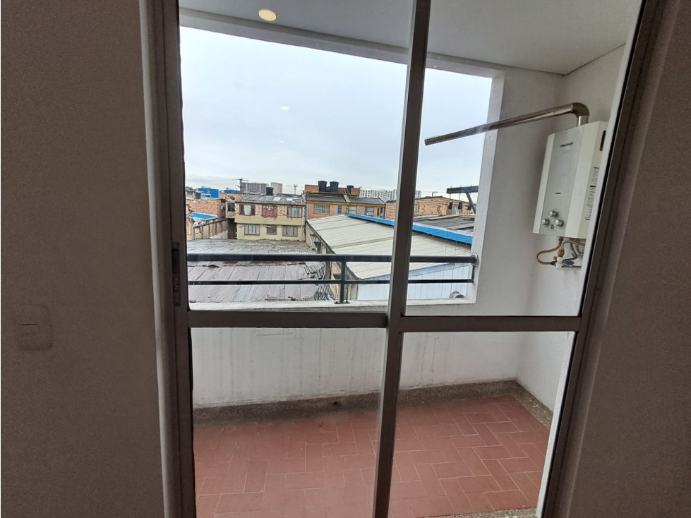 Apartamento en venta en Fontibon, Bogotá · foto 6 de 12
