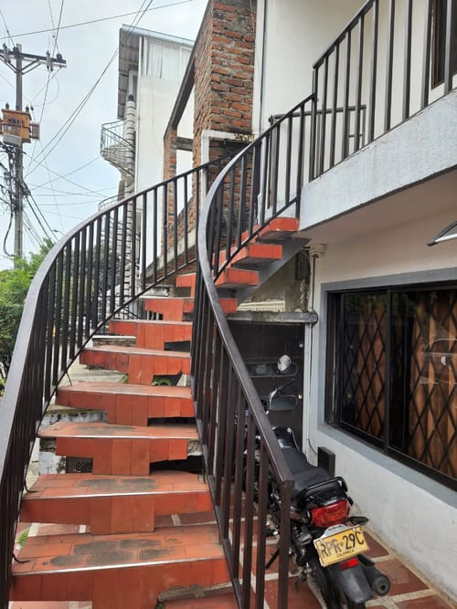 Casa de 8 alcobas en venta en Olimpico, Cali, 400 m² · foto 10 de 14