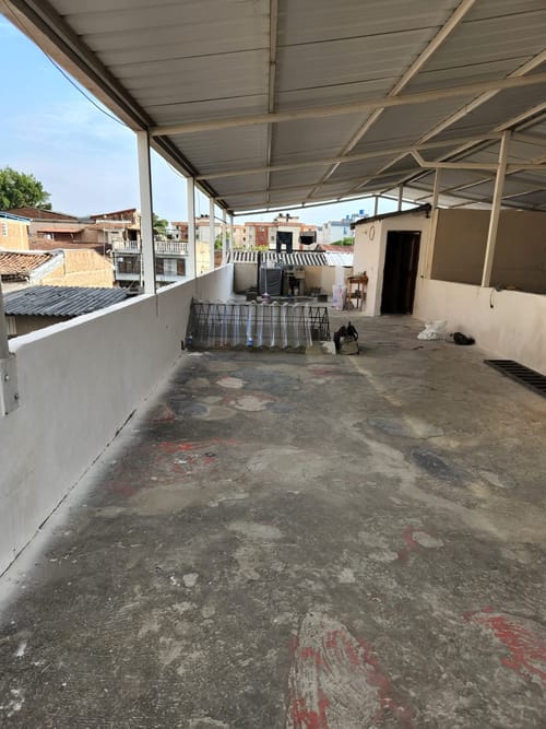 Casa de 8 alcobas en venta en Olimpico, Cali, 400 m² · foto 13 de 14
