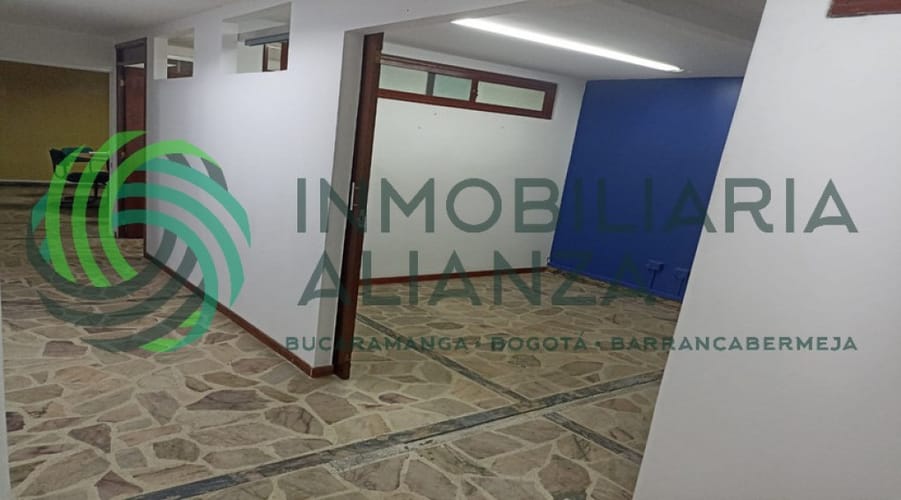 Oficina en venta en Centro, Bucaramanga, 75 m² · foto 12 de 14