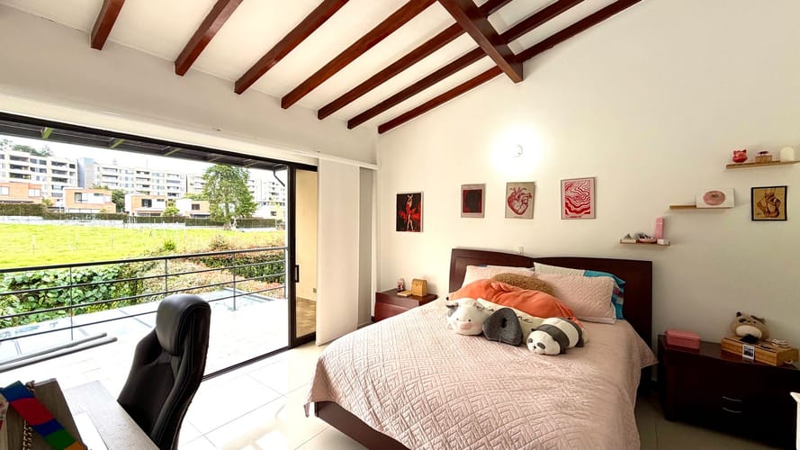 Casa de 3 alcobas en venta en El Retiro, 270 m² · foto 16 de 23