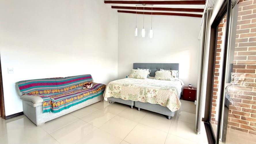 Casa de 3 alcobas en venta en El Retiro, 270 m² · foto 20 de 23