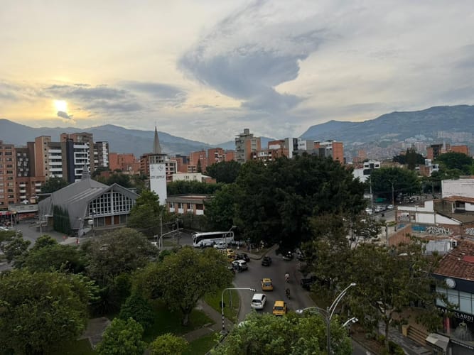 Apartaestudio en venta en Las Acacias, Medellín, 37 m² · foto 7 de 10
