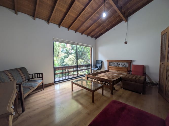 Casa de 4 alcobas en venta en Córdoba, Medellín, 302 m² · foto 7 de 12