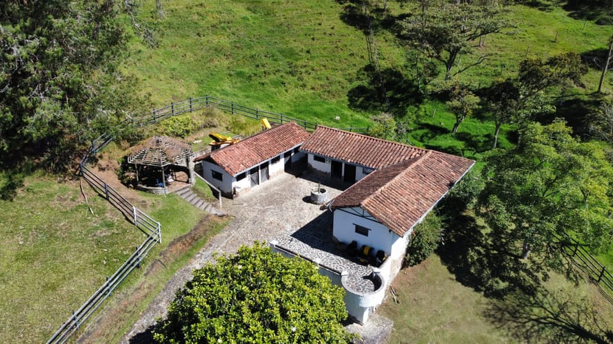 Casa de 4 alcobas en venta en La Ceja, 250 m² · foto 22 de 24