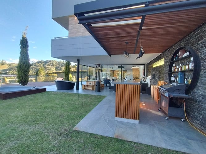 Casa de 4 alcobas en venta en Playa Rica-Rancheria, Rionegro, 650 m² · foto 4 de 23