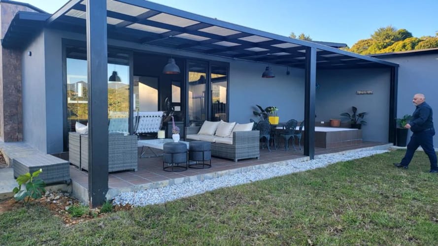Casa de 3 alcobas en venta en San Nicolas, La Ceja, 275 m² · foto 2 de 20