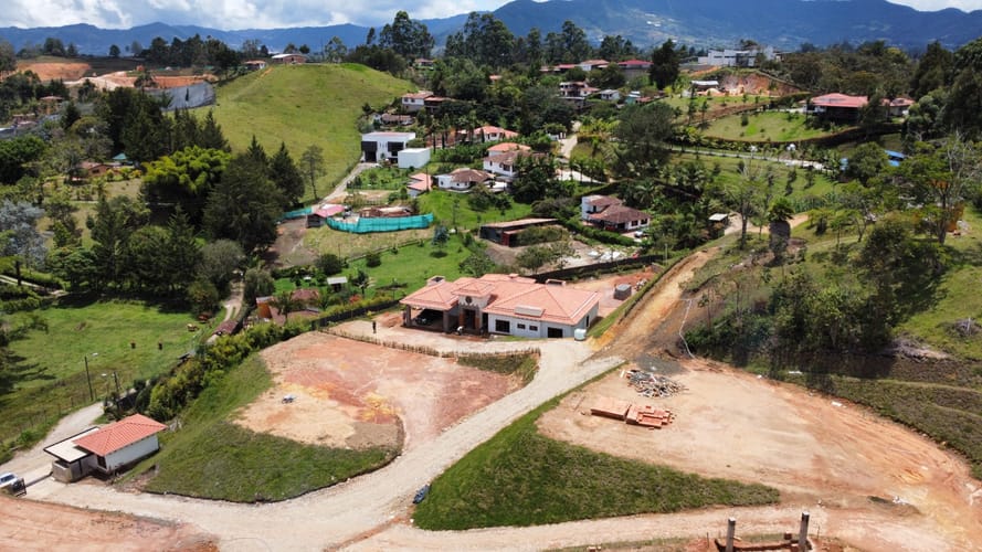 Casa de 4 alcobas en venta en Santa Rita, El Carmen de Viboral, 410 m² · foto 11 de 22