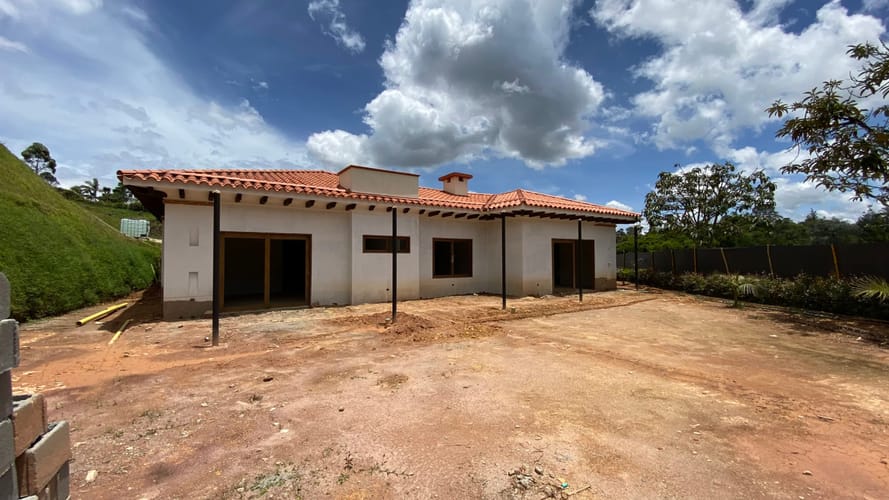 Casa de 4 alcobas en venta en Santa Rita, El Carmen de Viboral, 410 m² · foto 13 de 22