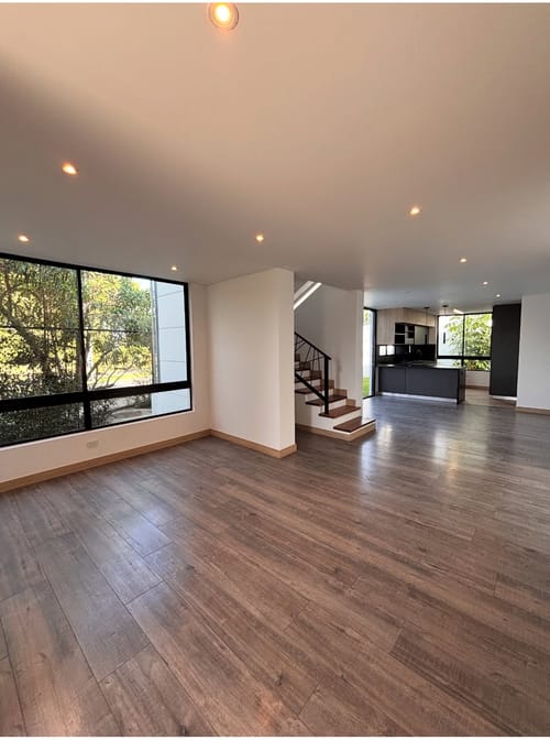 Casa de 3 alcobas en venta en Llano Grande, Rionegro, 250 m² · foto 4 de 11