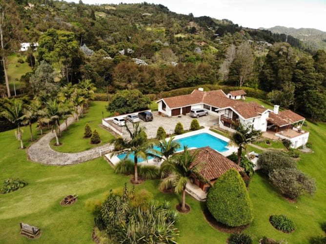Casa de 4 alcobas en venta en Pantanillo, El Retiro, 400 m² · foto 2 de 22