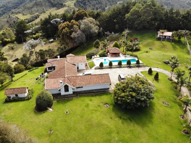 Casa de 4 alcobas en venta en Pantanillo, El Retiro, 400 m² · foto 3 de 22