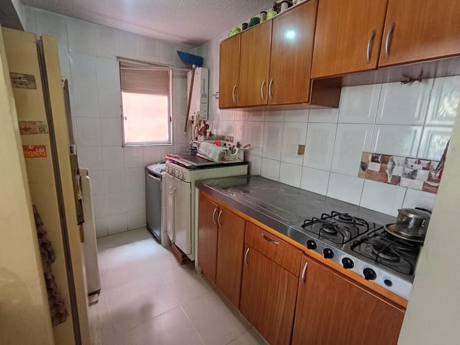Apartamento de 3 alcobas en venta en Conjunto Residencial Redil Hacienda Casablanca, Madrid, 57 m² · foto 8 de 15
