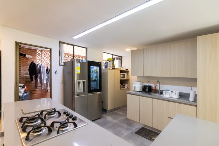 Casa de 4 alcobas en venta en Versalles No.1, Medellín, 280 m² · foto 6 de 24
