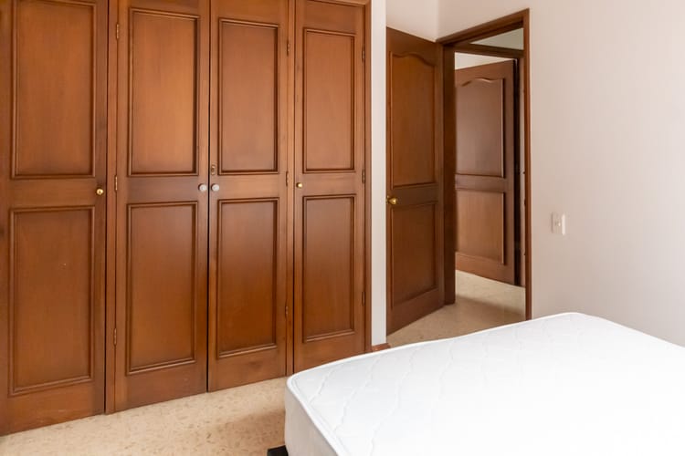 Casa de 4 alcobas en venta en Versalles No.1, Medellín, 280 m² · foto 20 de 24