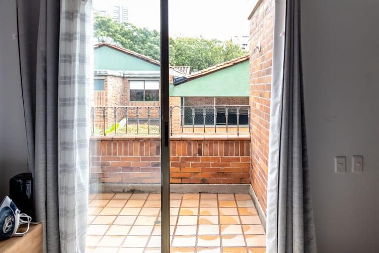 Casa de 4 alcobas en venta en Versalles No.1, Medellín, 280 m² · foto 22 de 24