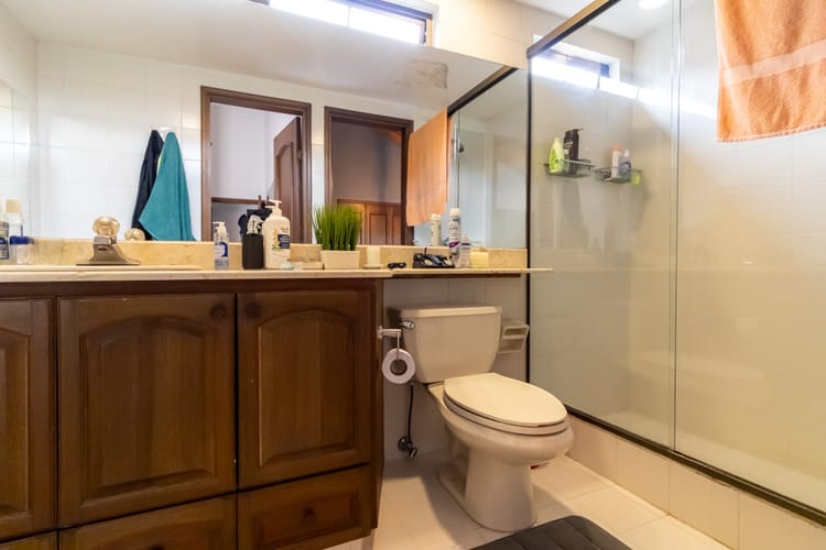 Casa de 4 alcobas en venta en Versalles No.1, Medellín, 280 m² · foto 23 de 24