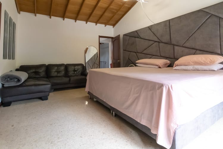 Casa de 4 alcobas en venta en Versalles No.1, Medellín, 280 m² · foto 24 de 24
