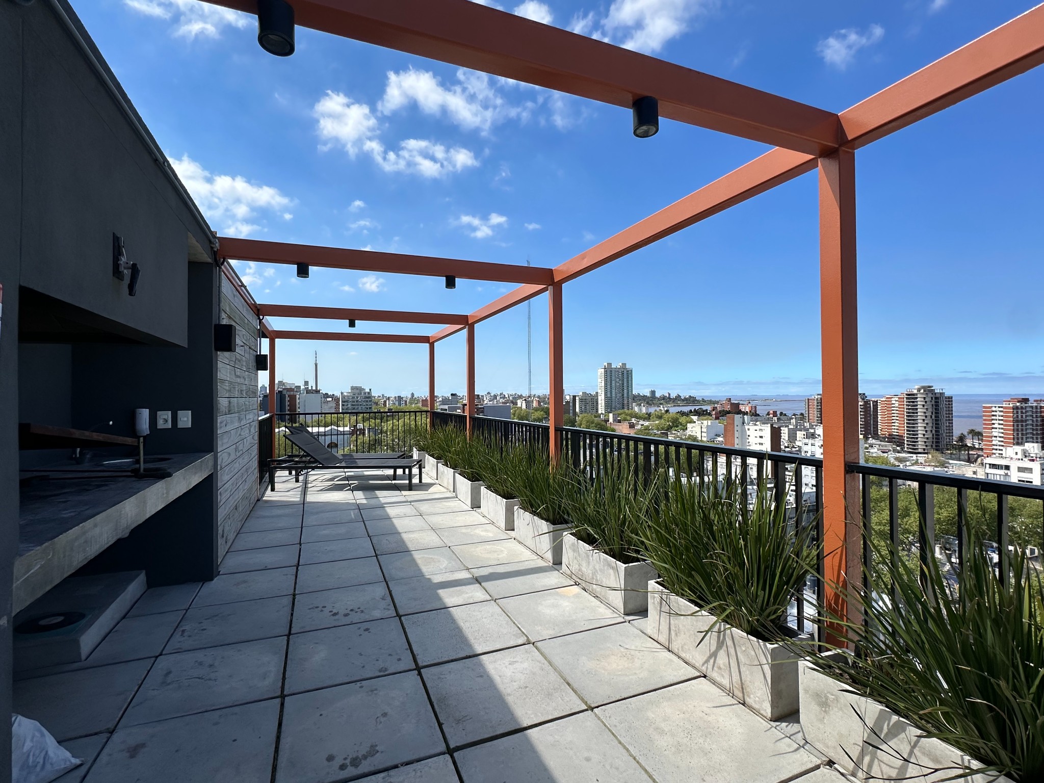 SNYC. Piso 9. Vista al mar. Terraza. 2 dorms, 1 baño. Garage · Foto 10