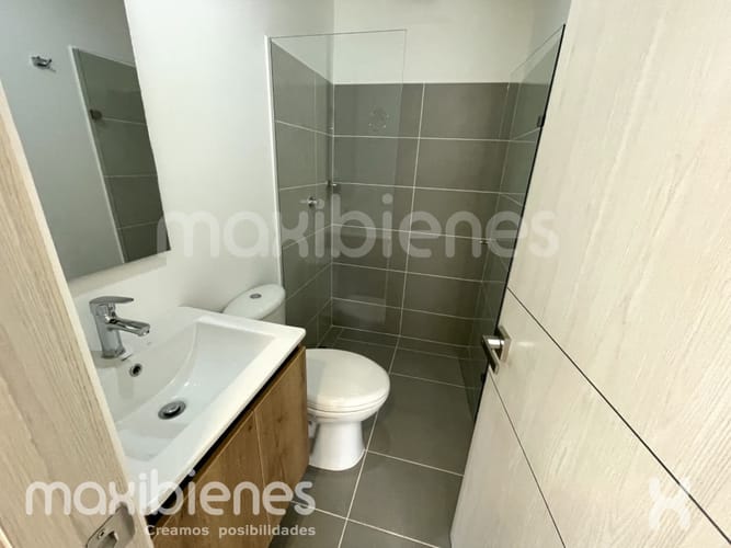 Apartamento de 3 alcobas en arriendo en La Aldea, La Estrella, 67 m² · foto 11 de 12