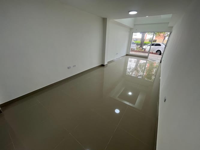 Local en arriendo en Torices, Cartagena, 30 m² · foto 6 de 7