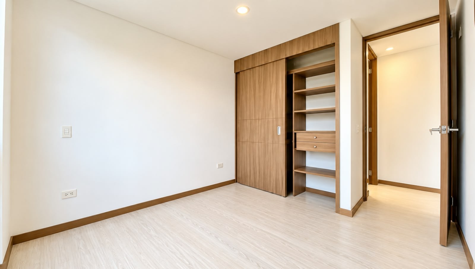 Apartamento en venta en La Inmaculada, Envigado · foto 5 de 10